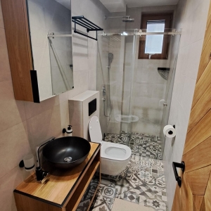 Lux Apartmani 2,5,8,11 u Casa di legno