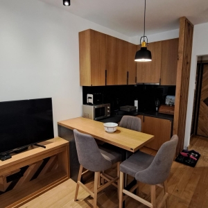 Lux Apartmani 2,5,8,11 u Casa di legno