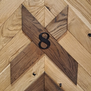 Lux Apartmani 2,5,8,11 u Casa di legno
